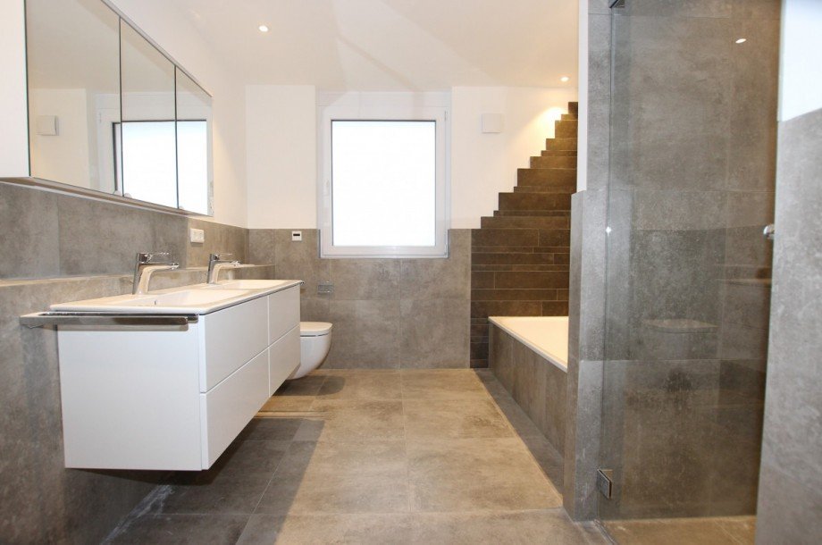 Modernes Bad Penthousewohnung Griesheim , Hess