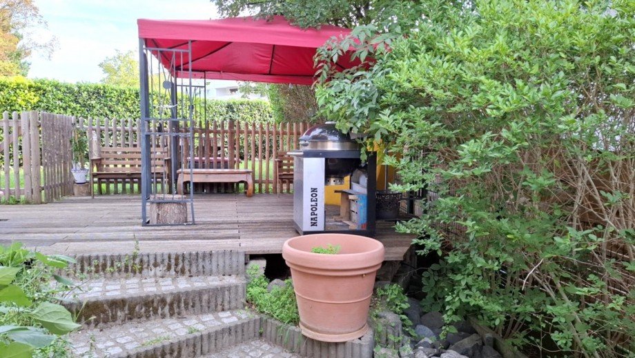 Ausschnitt Garten Wohnung Seeheim-Jugenheim